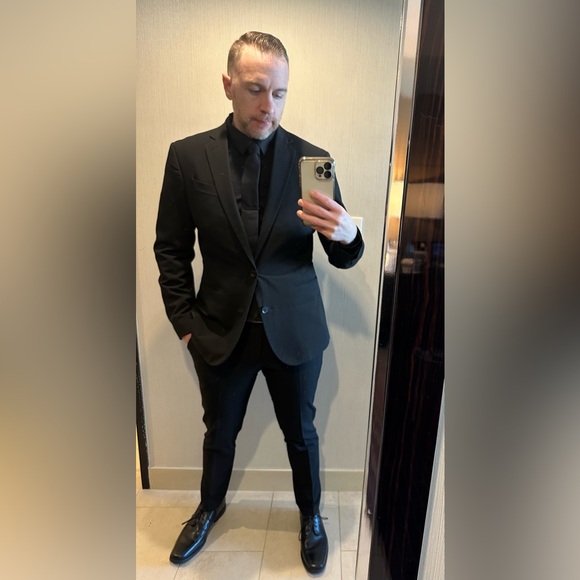 Meet your Posher, Matt - Picture 3 of 3